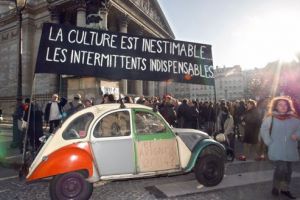 La patronal francesa qüestiona la continuïtat dels 